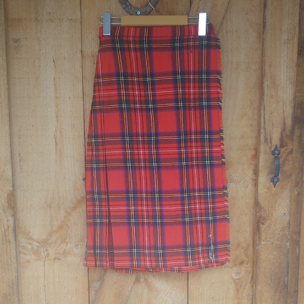 Red Plaid Pencil Skirt - Classic Tartan Style